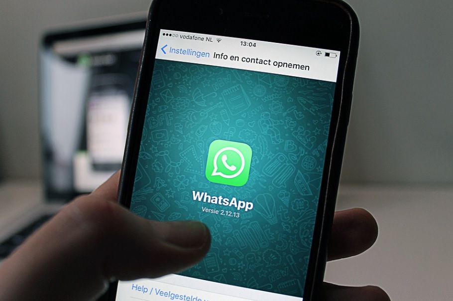 Tanda Whatsapp Sedang Disadap Beserta Cara Menghentikannya