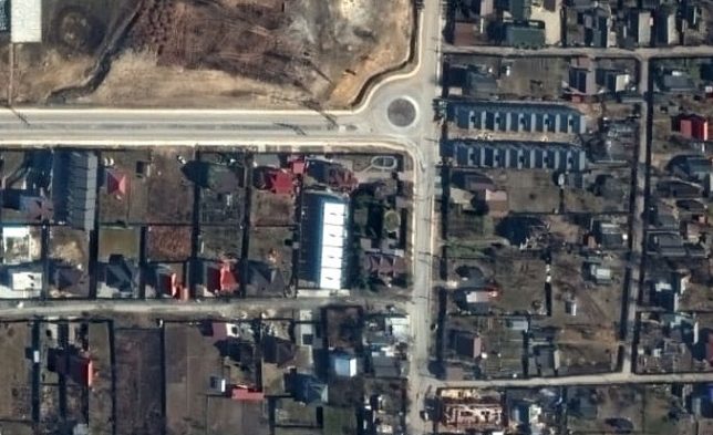 Beredar Foto Satelit Menampilkan Warga Ukraina Tewas Bergelimpangan