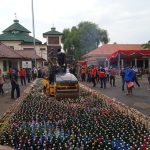 Polresta Bekasi Musnahkan Ribuan Botol Miras