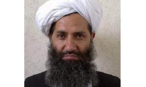 Pemimpin Taliban Menampakkan Diri ke Publik saat Idul Fitri