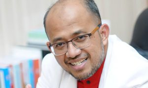 Ketua Ikatan Dokter Indonesia (IDI) Dr Muhammad Adib Khumaidi mengapresiasi kinerja Airlangga Hartarto