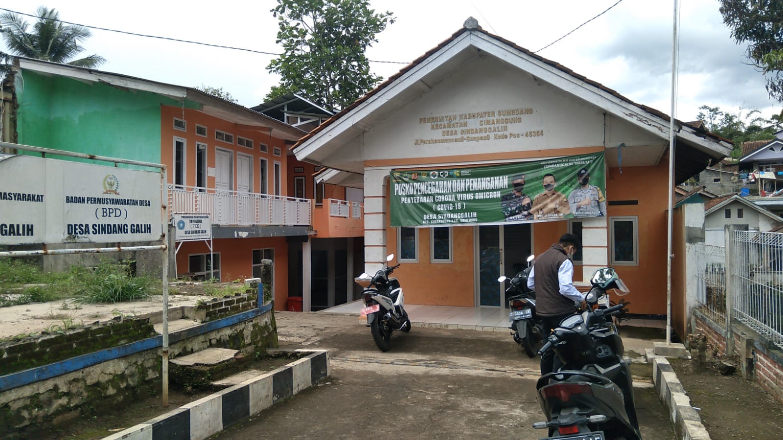 Kantor Desa Sindanggalih, Kecamatan Cimanggung, Kabupaten Sumedang. (Yanuar/Jabar Ekspres)