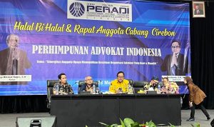 Rapat Anggota dan Halal Bihalal DPC Peradi Cirebon di Ballroom Hotel Prima, Kota Cirebon pada Sabtu (28/5).