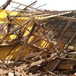 Kondisi SDN Rancanilem di Desa Bojongloa, Kecamatan Rancaekek, Kabupaten Bandung yang ambruk.