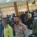 49 orang warga Kabupaten Bandung keluar dari paham NII dan mendeklarasikan untuk kembali mengakui NKRI di Aula Kecamatan Cileunyi, Kabupaten Bandung. (Yanuar/Jabar Ekspres)