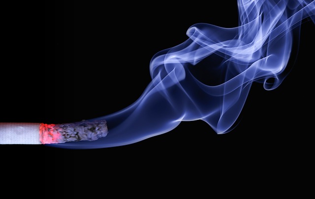 Perokok Wajib Tahu Nih! Berikut Dampak Merokok Bagi Kesehatan Kulit