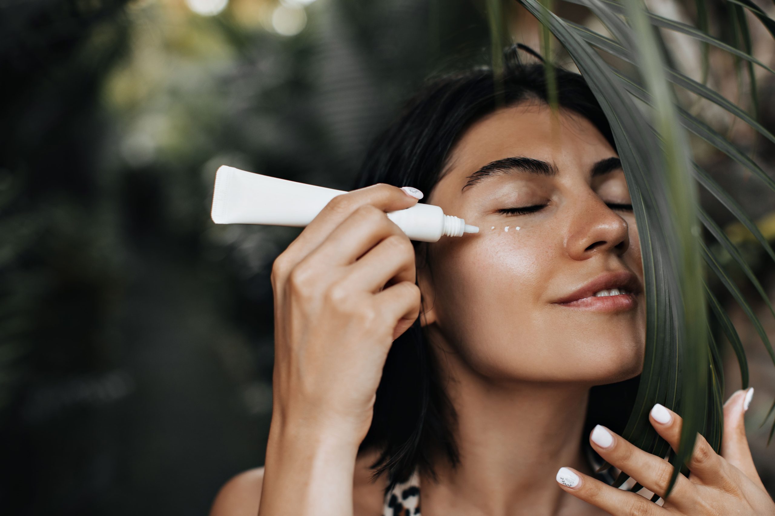 Tips Memilih Sunscreen Sesuai Jenis Kulit, Simak Penjelasan dr. Vania Utami