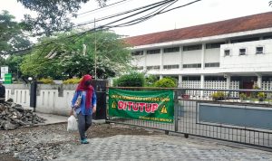 Kodam III/Siliwangi menutup sementara Gedung Organisasi Wanita di Jl. RE Martadinata, Kota Bandung. (Deni/Jabar Ekspres)
