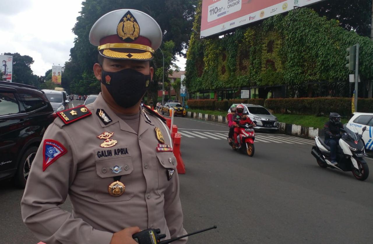 Kasat Lantas Polresta Bogor Kota Kompol Galih Apria, ungkap mengenai CCTV tersembunyi. FOTO; Yudha Prananda