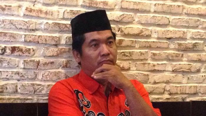 Direktur Lingkar Madani Indonesia Ray Rangkuti mendesak kasus Sumedang disegerakan. (ist)