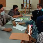 Kegiatan Pendaftaran PPDB 2022 di SMK Negeri 5 Bandung pada Jumat (24/6). (Foto: Sandi Nugraha/Jabar Ekspres)