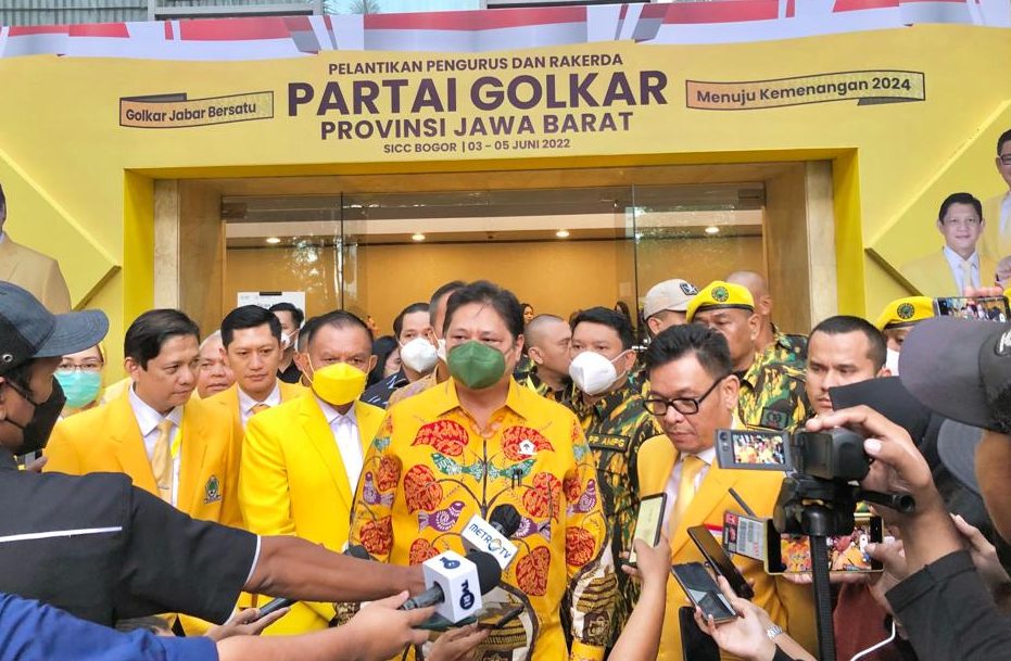 Ketua Umum Partai Golkar Airlangga Hartarto ketika menhadiri Rakerda DPD Golkar Jabar