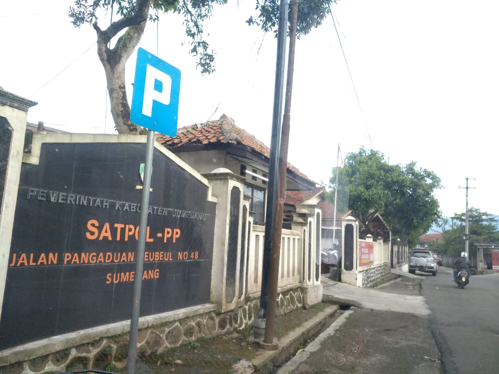 Satpol PP Kabupaten Sumedang, Yan Mahal Rizzal mengatakan, Ketika dikonfirmasi PT Duta Family ternyata memiliki tiga blok