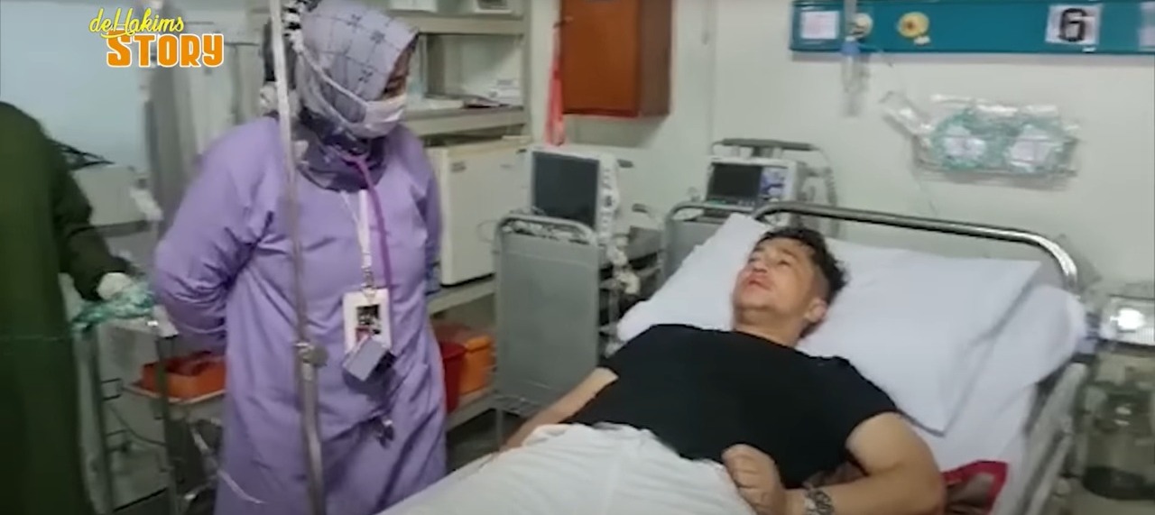 Irfan Hakim saat di rumah sakit (youtube deHakims)
