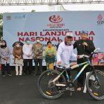 Wali Kota Bandung, Yana Mulyana saat menghadiri Peringatan Hari Lanjut Usia Nasional (HLUN) sekalogus mendeklarasikan Kota Bandung sebagai Kota Ramah Lansia. (Istimewa)