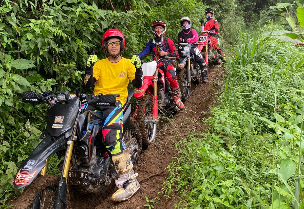 PT Daya Adicipta Motora (DAM) gelar “MXGP Community Gathering Day 2022” bersama 30 para pecinta motor off road.