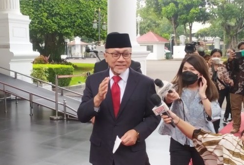 Ketua Umum Partai Amanat Nasional (PAN) Zulkifli Hasan di Istana Negara, Jakarta, Rabu (15/6). (Foto: Indra Arief-ANTARA)