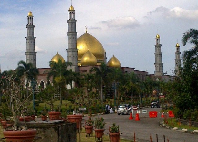 Masjid Kubah Emas Siap Tampung Ribuan Jemaah Salat Iduladha Besok