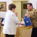 Menko Airlangga Hartarto ketika bertemu dengan Managing Director of the Interntional Monetary Fund (IMF) Kristalina Georgieva
