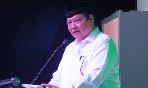 Ketua Umum DPP Partai Golkar Airlangga Hartarto mengajak kepada segenap umat islam di Indonesia untuk menyongsong dengan sikap optimis.