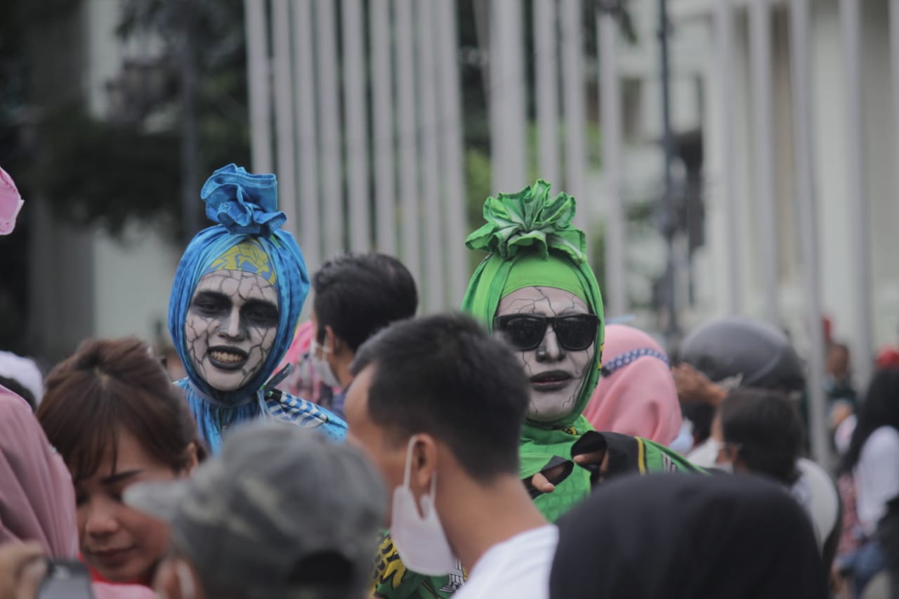 Mulai Ramai Kunjungan, Cosplayer di Jalan Asia Afrika Aman Pendapatan