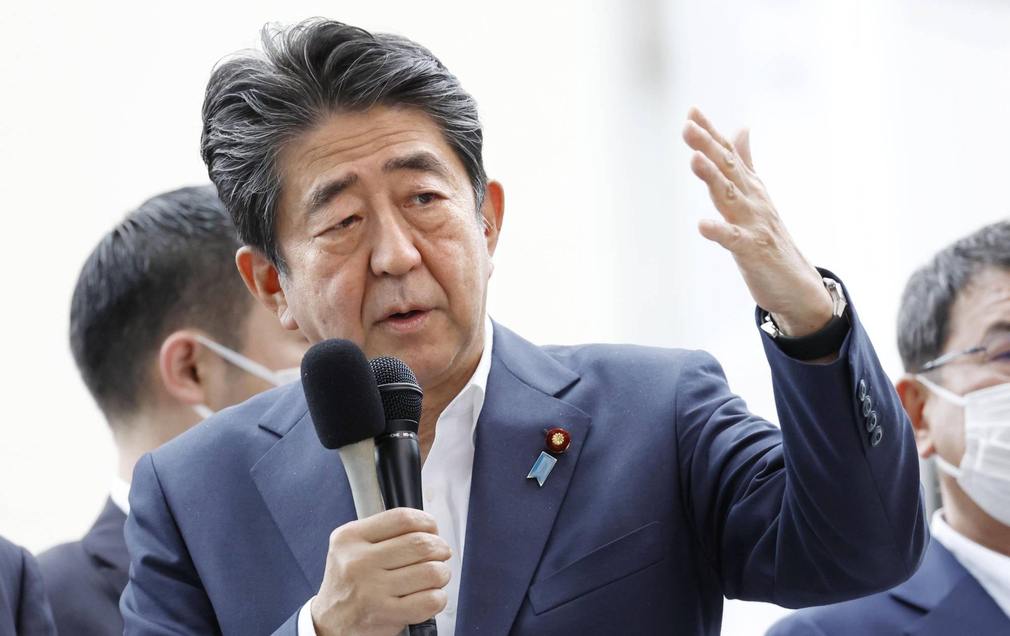 Cedera di Leher dan Dada, Shinzo Abe Ditembak Oleh Eks Militer Jepang