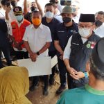 Sambangi Korban Longsor, Duka Mendalam Emil untuk Korban Bencana di Kota Bogor