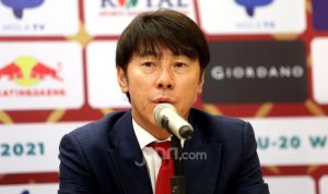 Shin Tae-yong Lemparkan Bola Panas pada Klub-Klub Liga 1 Indonesia