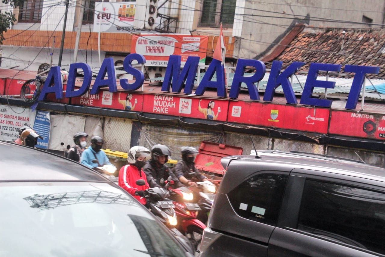 Adas Market, Trademark Pasar PKL Cicadas yang Terbengkalai