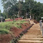 Tangga Seribu di Desa Cibiru Wetan Bandung, Tanah Carik Disulap Jadi Wisata Ciamik