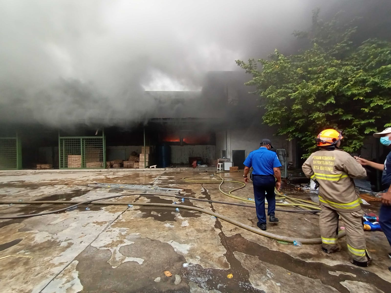 Kasus kebakaran di Kota Bandung meningkat pesat. (Sandi Nugraha)