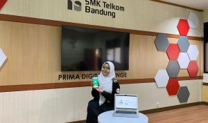 Nurul Azizah Kumara dari SMK Telkom Bandung mempresentasikan ide/gagasan programnya pada seleksi AHM Best Student atau siswa terbaik Regional Jawa Barat. (ist)
