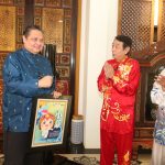 Ketua PB Wushu Airlangga Hartarto ketika menerima Audensi Ketua PEngdaprov Wushu Jatim bersama Founder Harian Disway Dahlan Iskan untuk membicarakan Kejuaraan NAsional Wushu