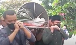 Achmad Hermanto Dardak Akan Dimakamkan di TMP Kalibata, Emil Ucapkan Terima Kasih