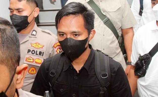 Bharada E kemungkinan masih bisa bebas dari kasus penembakan Brigadir Joshua. (ist)