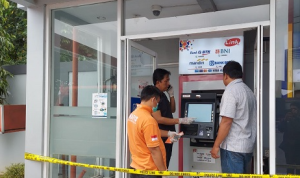 Polisi Berhasil Menangkap Dua Pelaku Pengganjal Kartu ATM di Tasikmalaya