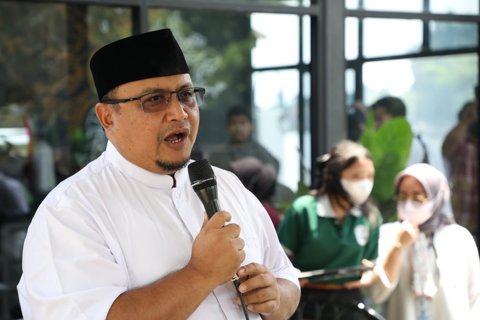 Ketua DPRD Kota Bogor Atang Trisnanto, menyebut telah menyampaikan aspirasi masyarakat dengan melayangkan surat ke senayan (Yudha Prananda / Jabar Ekspres)