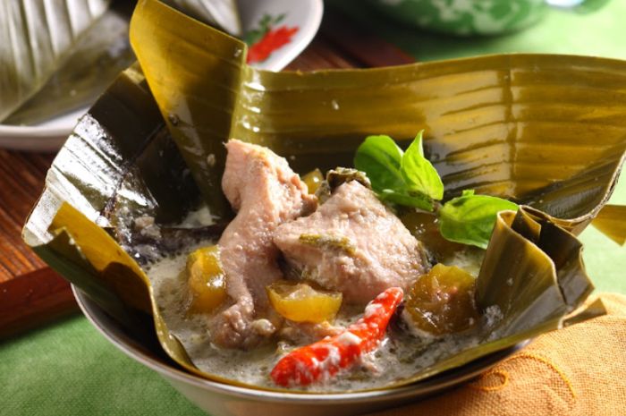 Resep rahasia garang asem ayam yang nikmat dan wangi. (sajiansedap)