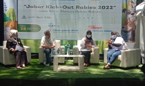 Pemprov Jabar sediakan 55 ribu vaksin rabies melalui program Jabar Kick Out Rabies 2022. Rabu (28/9). Foto. Sandi Nugraha.