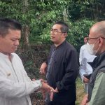 Bupati Bandung Dadang Supriatna ketika melakukan kunjungan ke Kecamatan Cimenyan