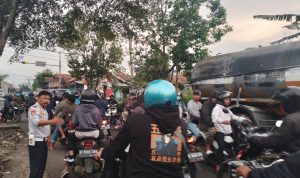 Kecelakaan di Jalan Raya Pangalengan Bandung Sebabkan Macet Ratusan Meter, Supir Diduga Lalai