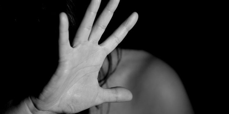 Akun-Akun Medsos Ini Siap Menebar Teror bagi Para Predator Seksual di Kampus
