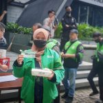Sebar 1000 Voucher BBM, Kafe Cabin Bogor Bikin Seneng Driver Ojol