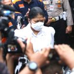 Penyidik Akhirnya Lakukan Penahanan terhadap Putri Candrawathi usai Jalani Pemeriksaan Kesehatan dan Wajib Lapor