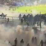 Kerusuhan Yang Terjadi Di Malang, Publik Sorot Aksi Kepolisian Tembakan Gas Air Mata