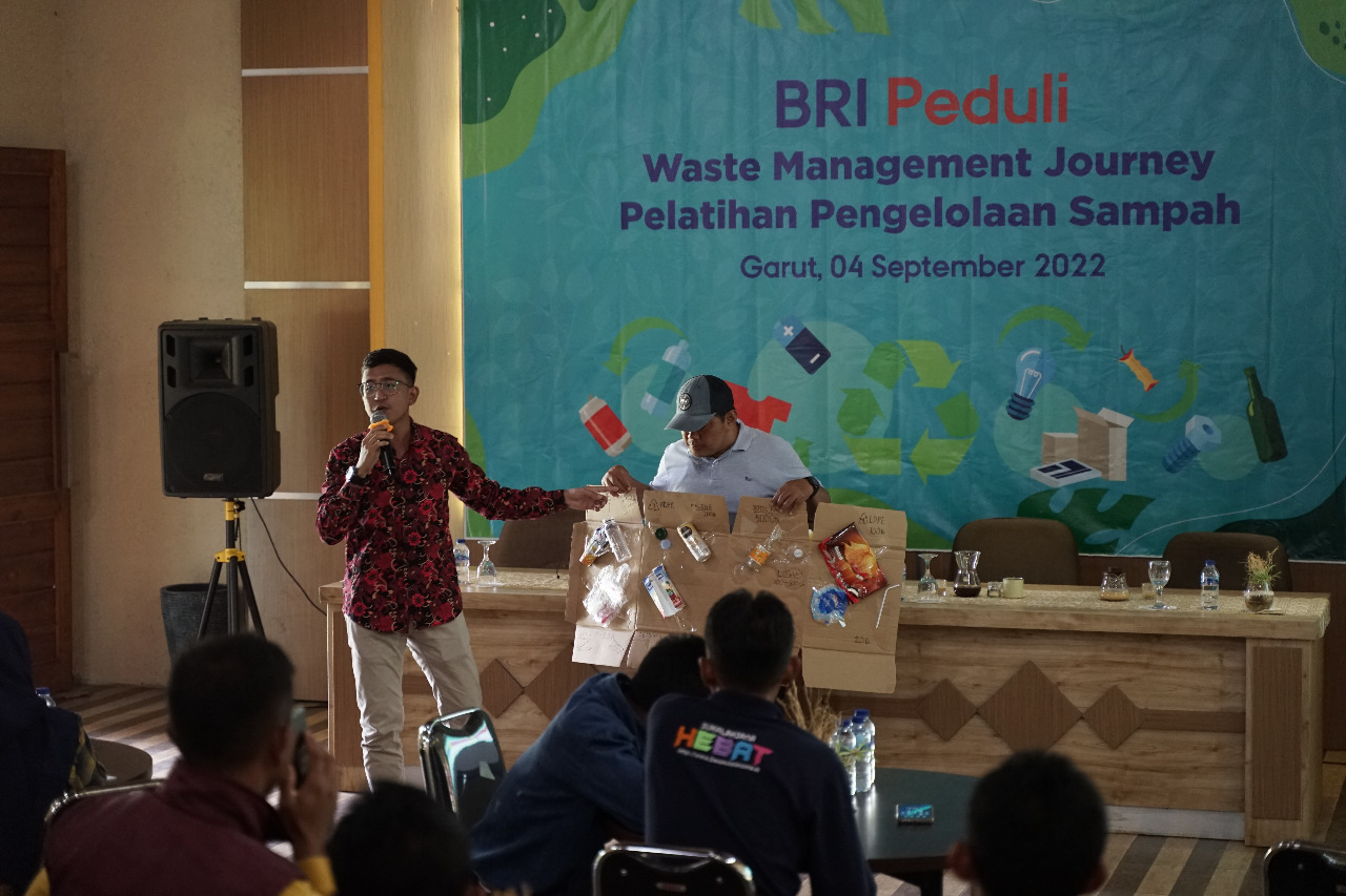 Program BRI Peduli untuk mengajak masyarakat mengelola sampah dan menjaga lingkungan