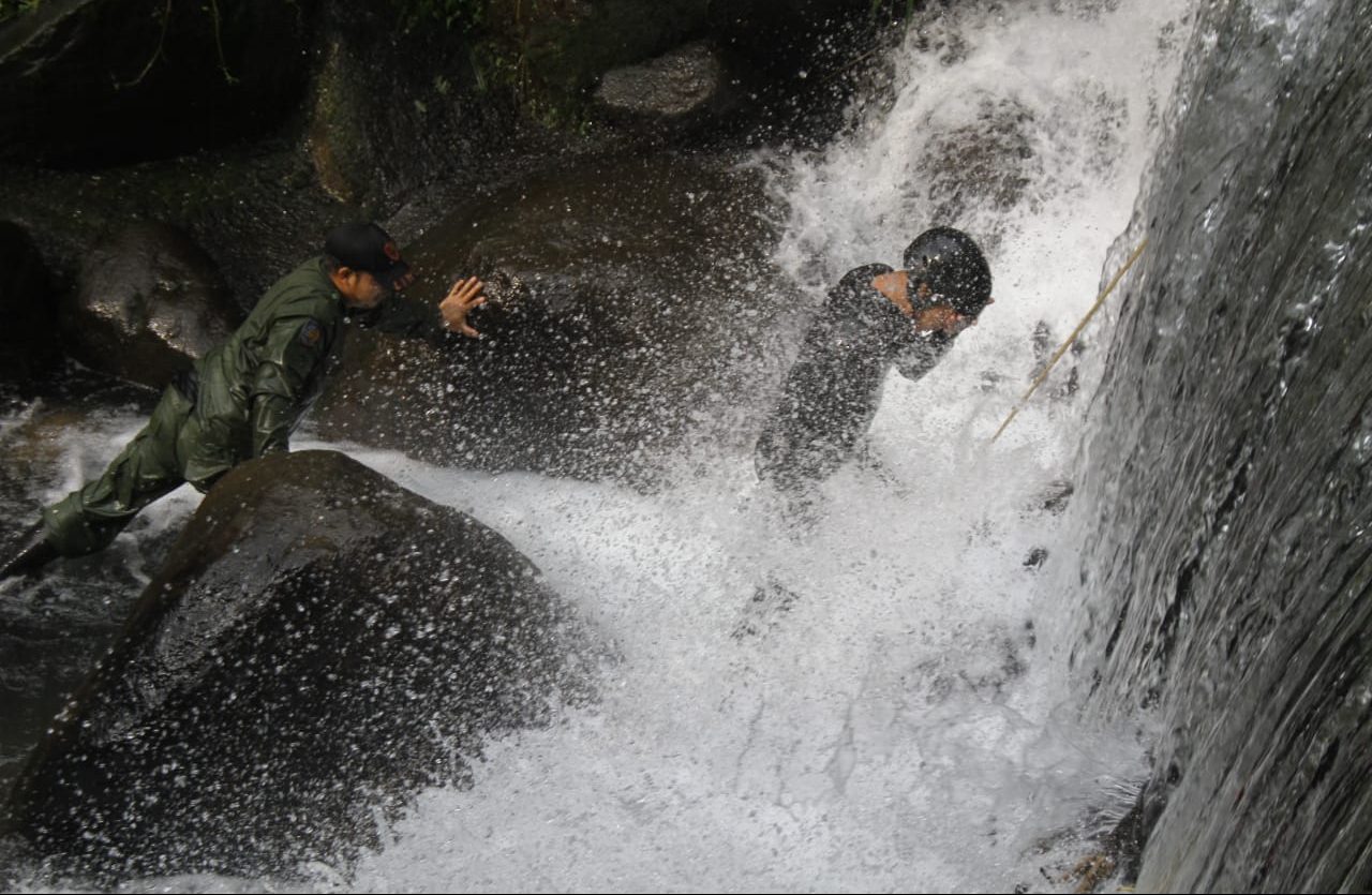 Satu Korban yang Terseret Sungai di Puncak Bogor Belum Ditemukan