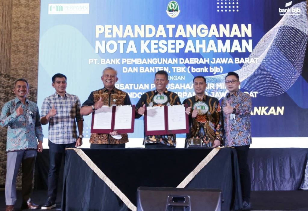 bank bjb dan Perpamsi Jawa Barat Teken MoU dan PKS Layanan Perbankan