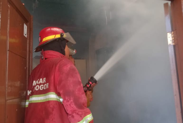 Pondok Pesantren Al-Habibiyah Bogor Terbakar, Satu Bangunan Ludes DilahaP Si Jago Merah