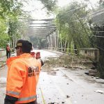 Turap Jembatan di Bogor Tergerus Longsor, Akses Jalan Ditutup hingga Akhir Tahun